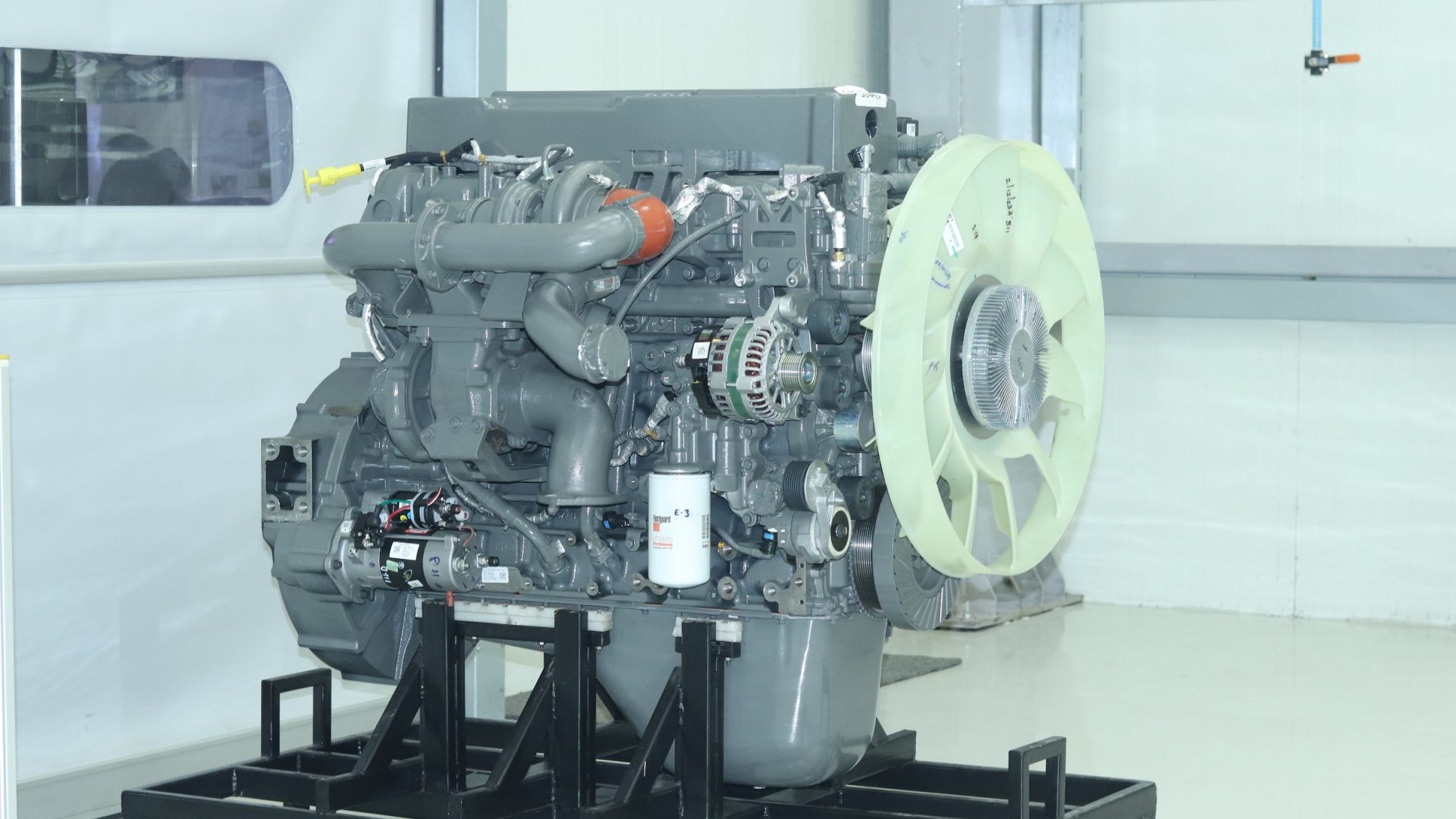 Cummins Hydrogen Internal Combustion Engines For Tata Ze Trucks 